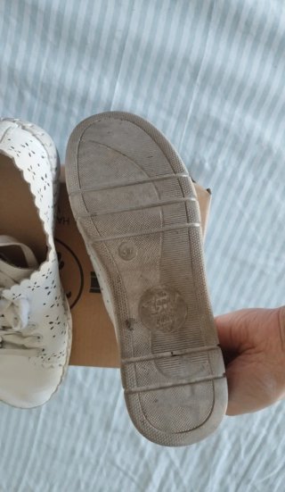 Zapatillas de piel caladas The Happy Monk 37