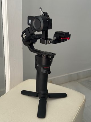 DJI RS3 Mini - Poco uso, pocos ciclos de batería