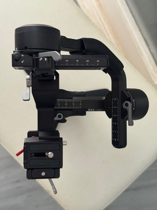 DJI RS3 Mini - Poco uso, pocos ciclos de batería