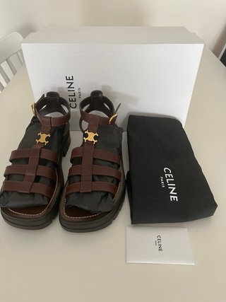 Sandalias Celine Triomphe Piel Marrón