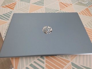 Portátil HP i7-1355U 16GB RAM 1TB NVMe