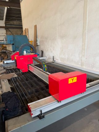 Cortadora Láser CNC 1500W