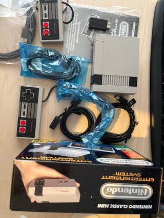 Nintendo Classic NES Mini + 2 mandos + 8bitdo blue