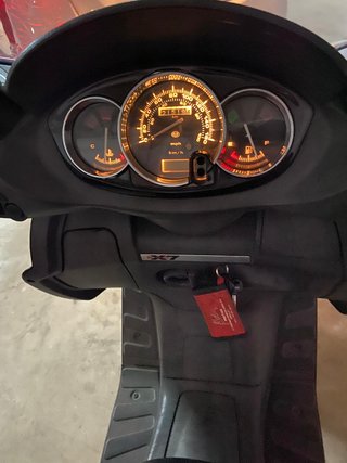 Piaggio X7 evo 300 2009 prácticamente nueva