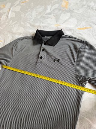 Polo Under Armour Rayas Grises Talla M
