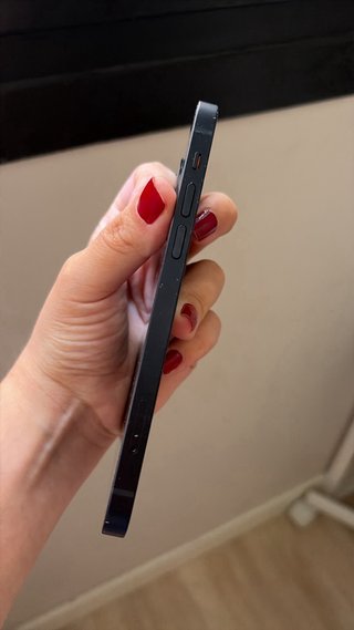 iPhone 12 64GB