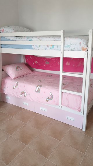 Litera Blanca IKEA con Cajones