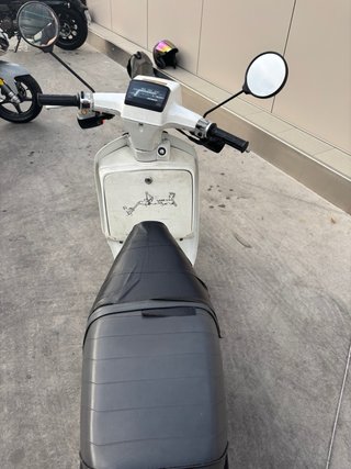 Honda Scoopy 75 Blanca