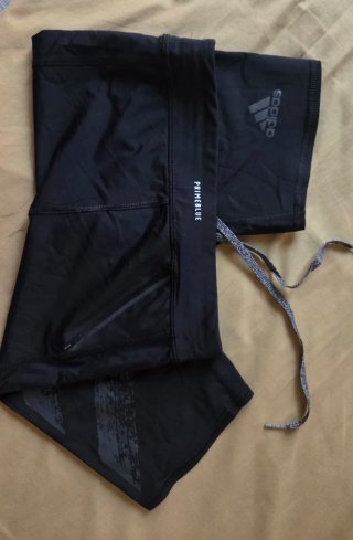 Pantalones cortos running Adidas negros