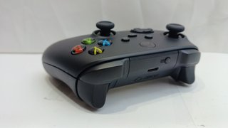 Mando Xbox Wireless Carbon Black Series X|S