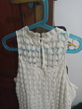 Top crudo peplum encaje