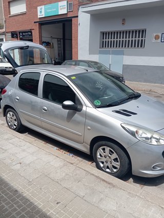 Peugeot 206 2011