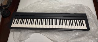 Piano Yamaha Negro