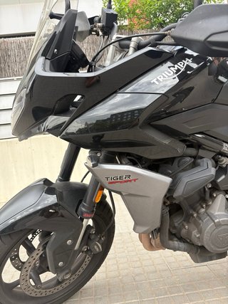 Triumph Tiger Sport 660 Negra