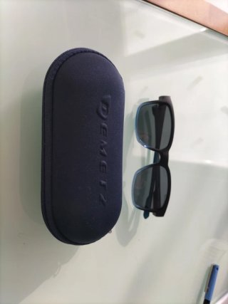 Gafas de sol niño Demetz con funda
