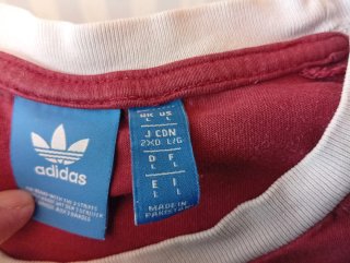 Camiseta Adidas L + Zapatillas Converse 44
