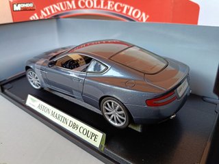 1/18 MODELLO ASTON MARTIN DB 9 COUPE GREY