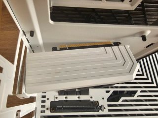Torre PC HYTE Y60 Snow Blanca