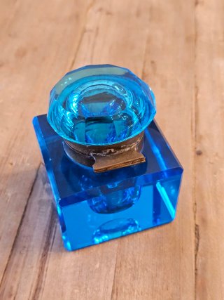 Tintero Antiguo Cristal Azul Tapa Abatible