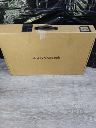 Portátil ASUS Vivobook 15