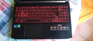 Acer Nitro 5 i7-11800H RTX 3050 16GB 144Hz 512GB