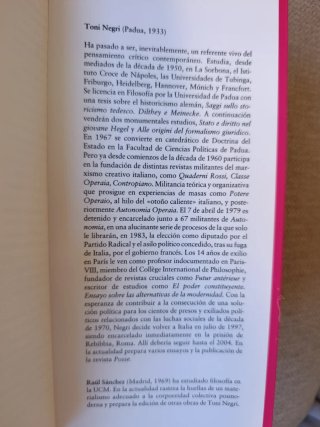 Arte y multitudo: Ocho cartas
