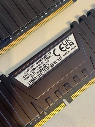 Corsair Vengeance LPX DDR4 32GB (2x16GB)