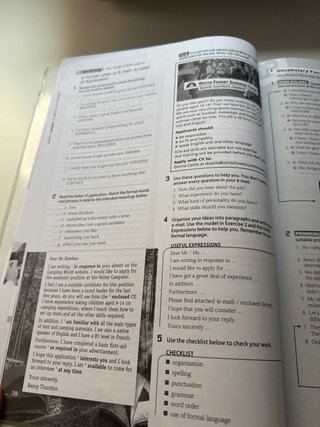 Advantage Workbook y Student’s book 2 Bachillerato