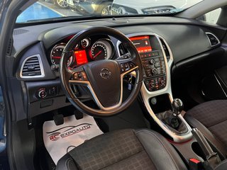 Opel Astra GTC 2014