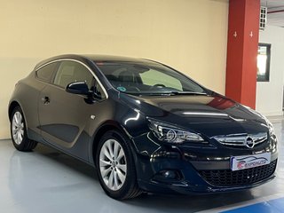 Opel Astra GTC 2014