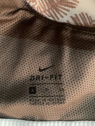 Top Deportivo Nike Floral Multicolor