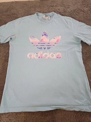 Camiseta Adidas Originals Trefoil Azul Floral