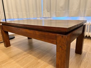 Mesa de centro de madera maciza