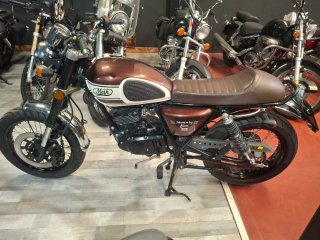 Mash Caferacer Marrón/Negro