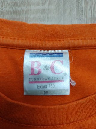 Camiseta Clubing Underground Room Naranja