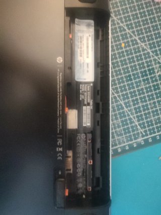 HP Pavilion dm1-4010ss Portátil