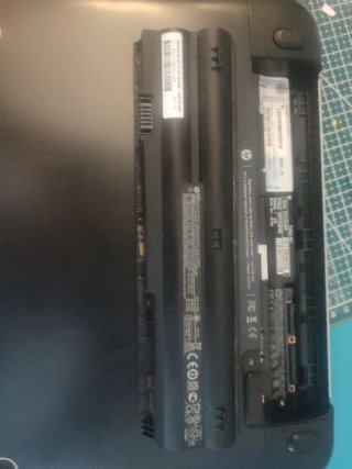 HP Pavilion dm1-4010ss Portátil