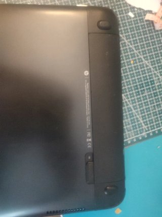 HP Pavilion dm1-4010ss Portátil
