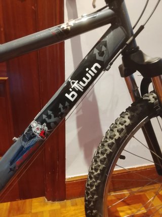 Bicicleta Btwin gris