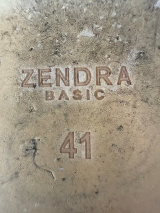 Sandalias cuña piel Zendra Talla 41