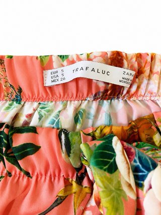 Falda Zara flores talla S