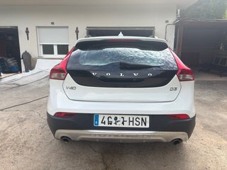 Volvo V40 2013