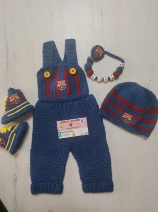 Conjunto crochet FC Barcelona bebe