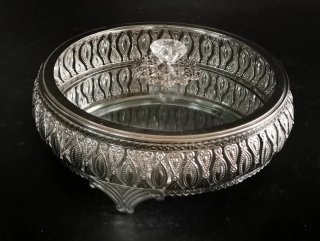 Preciosa bandeja base de espejo y tapa de cristal