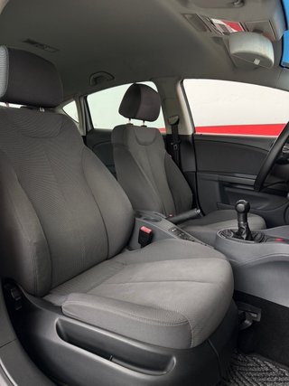 SEAT LEON / NACIONAL / BAJO CONSUMO
