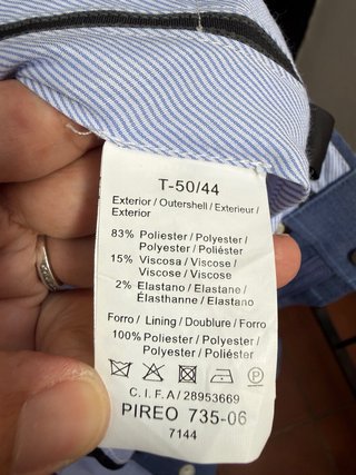 Traje de hombre azul a cuadros