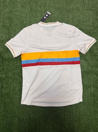 Camiseta Colombia Talla S Conmemorativa