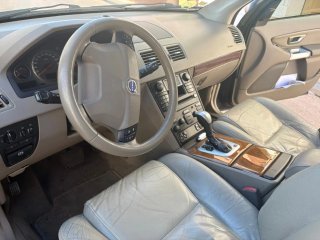 Volvo XC90 2004