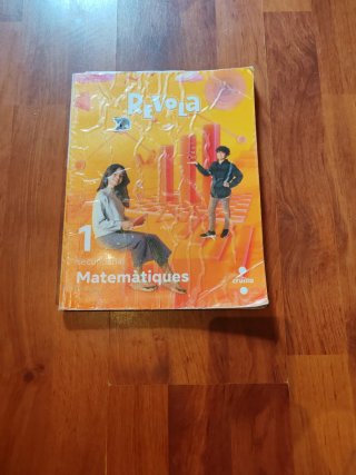 Libros 1 ESO: castellano, geografía, mates, catala
