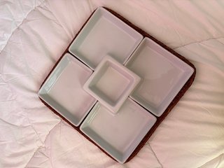 Set Vajilla Picoteo Cerámica y Mimbre
